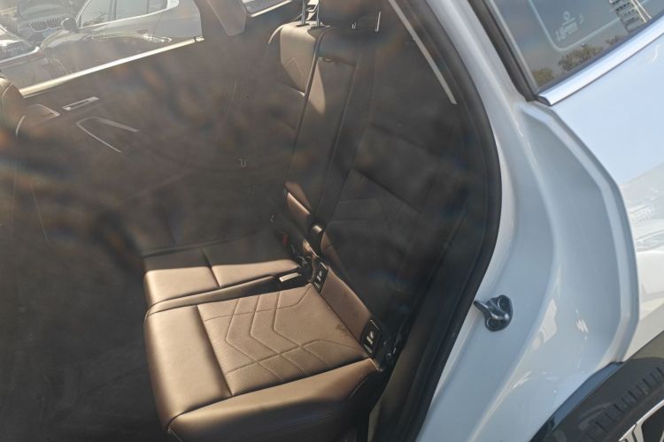 宝马X1 2023款 xDrive25Li X设计套装中控内饰21