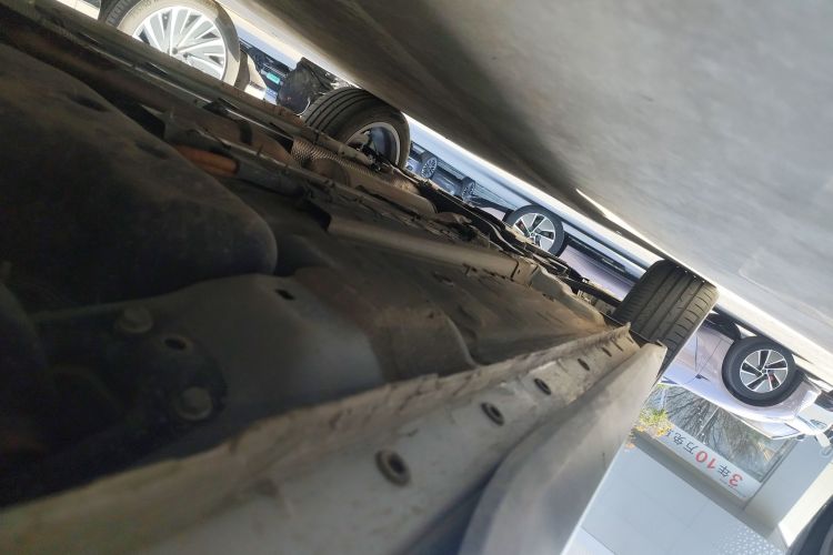 东风风神 皓瀚 2023款 DH-i 1.5T 尊贵版局部细节9002