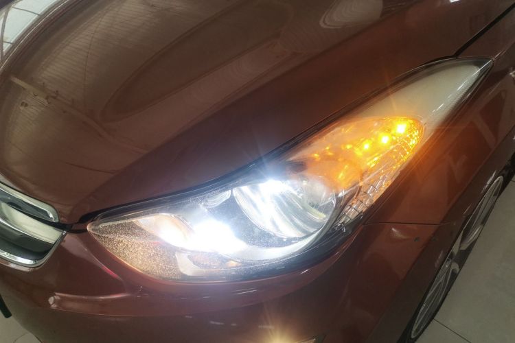 现代 朗动 2015款 1.6L 自动领先型局部细节36