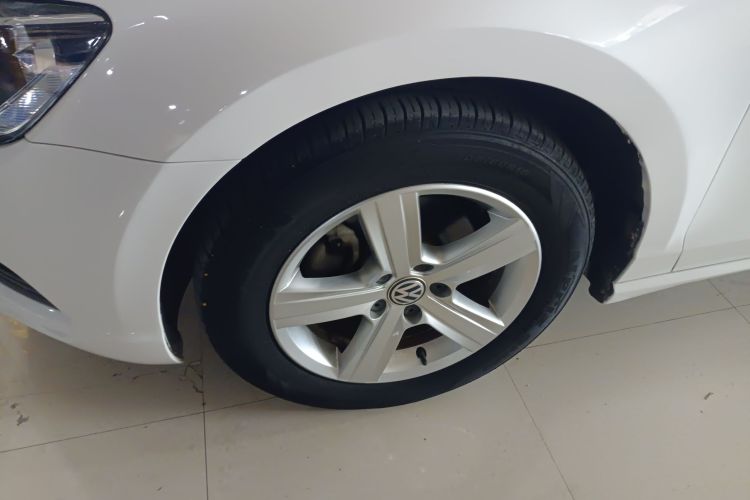 大众 凌渡 2015款 230TSI DSG风尚版车身外观6007