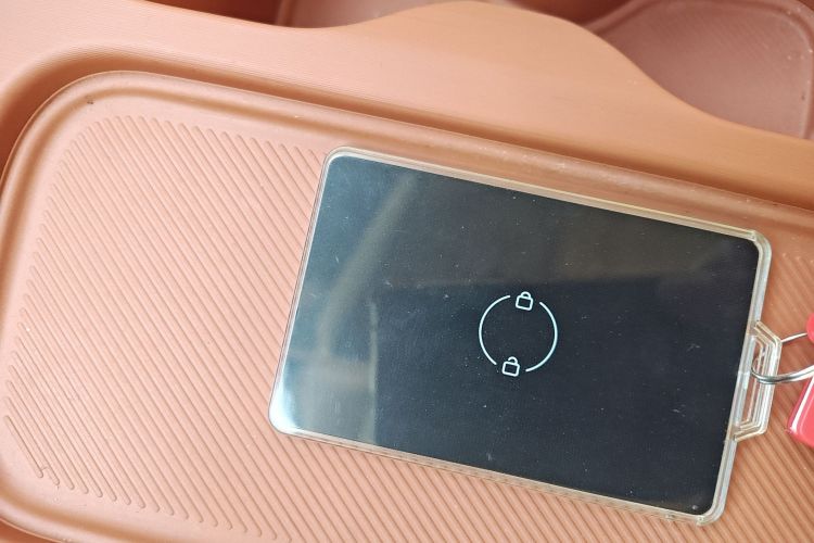 零跑汽车 零跑C16 2024款 增程 200激光雷达版中控内饰11