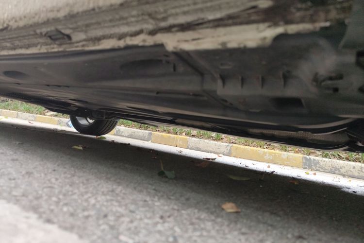 大众 高尔夫 2018款  230TSI 自动豪华型局部细节9001