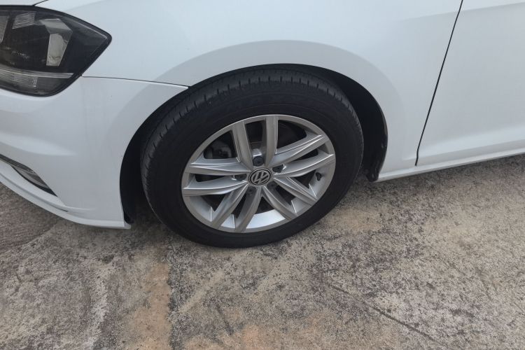 大众 高尔夫 2018款 230TSI 自动舒适型车身外观6007