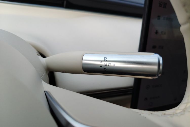 鸿蒙智行 智界S7 2024款 Pro 后驱长航版中控内饰18