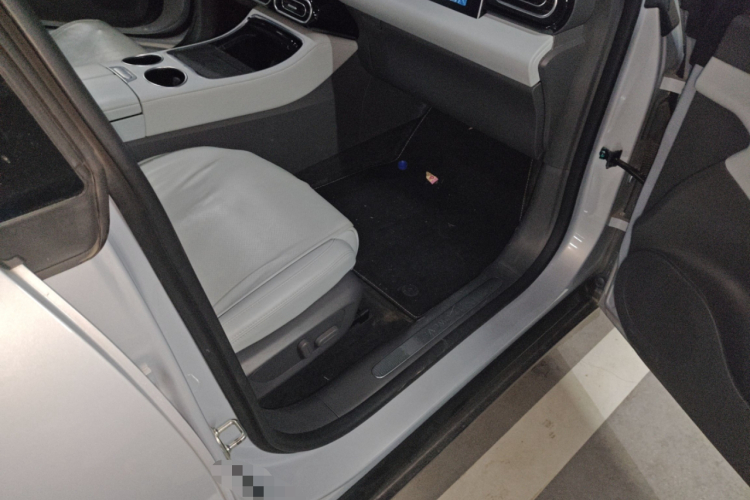 零跑汽车 零跑C01 2023款 525舒享版局部细节9005