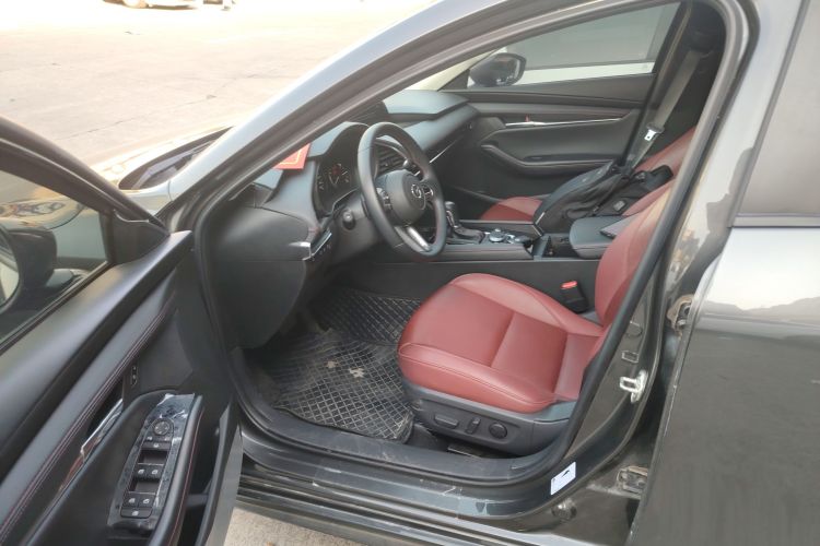 马自达3 昂克赛拉 2023款 2.0L 自动质臻版中控内饰20