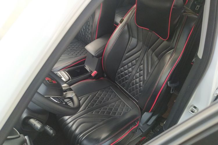 荣威RX3 2020款 1.6L CVT 4G互联超爽精英版中控内饰19