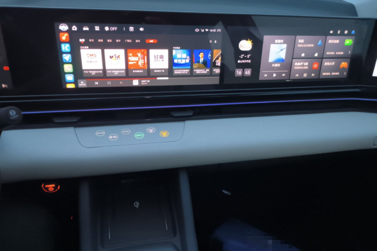 灵悉L 2024款 头号玩家版中控内饰16