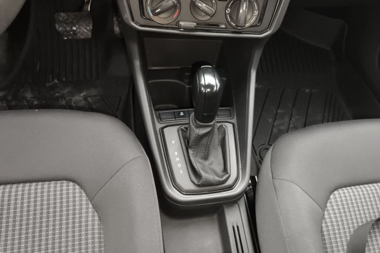 大众 桑塔纳 2021款 1.5L 自动风尚版中控内饰18