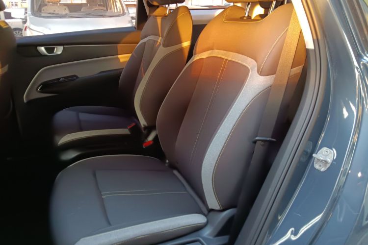 五菱汽车 五菱凯捷 2020款 1.5T 手动精英型中控内饰7004