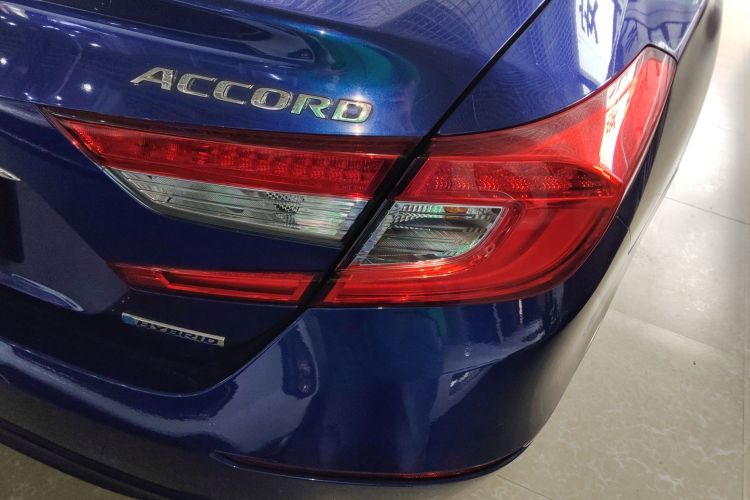 本田 雅阁 2018款 锐·混动 2.0L 锐酷版 国VI车身外观9