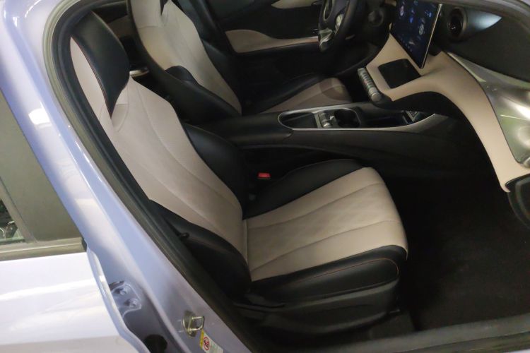 比亚迪 海豚 2023款 420km 自由版中控内饰41