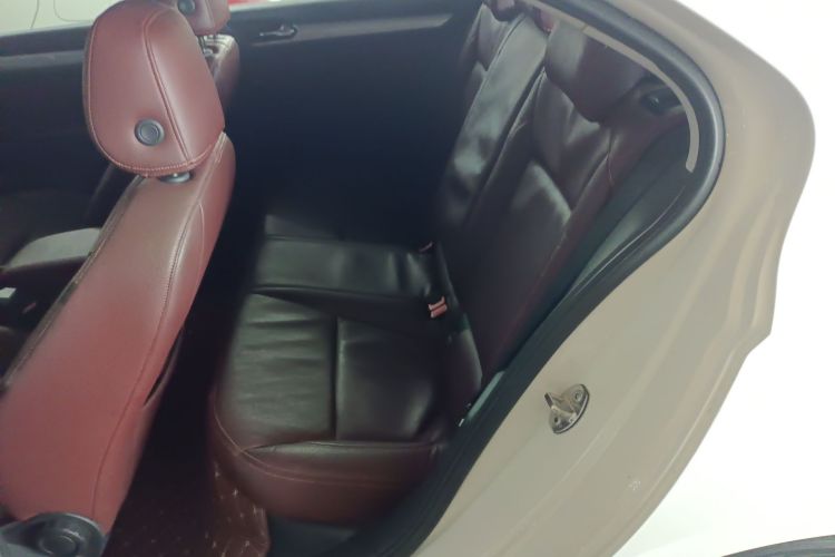 大众 凌渡 2015款 230TSI DSG风尚版中控内饰7004