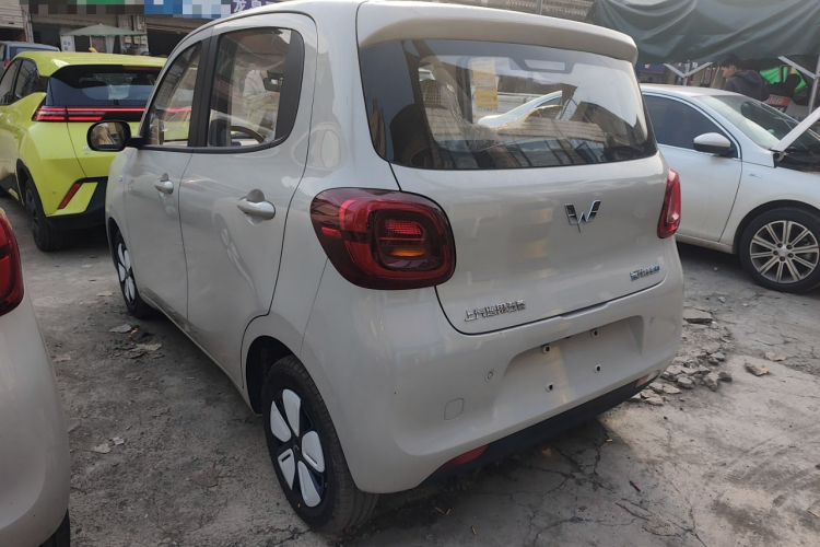 五菱汽车 宏光MINIEV 2025款 四门版 进阶款车身外观4