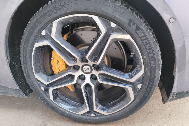 小米汽车 小米SU7 2024款 四驱Max创始版车身外观6007