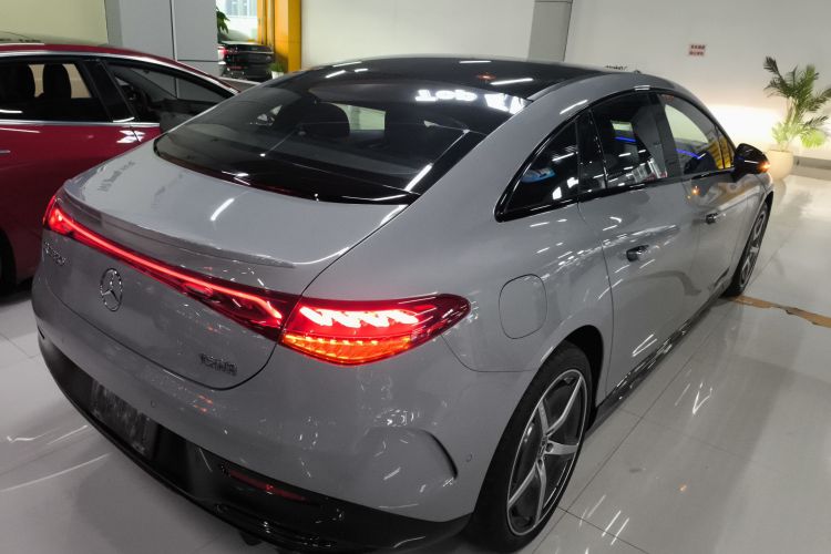 奔驰EQE 2022款 350 先型特别版车身外观6005