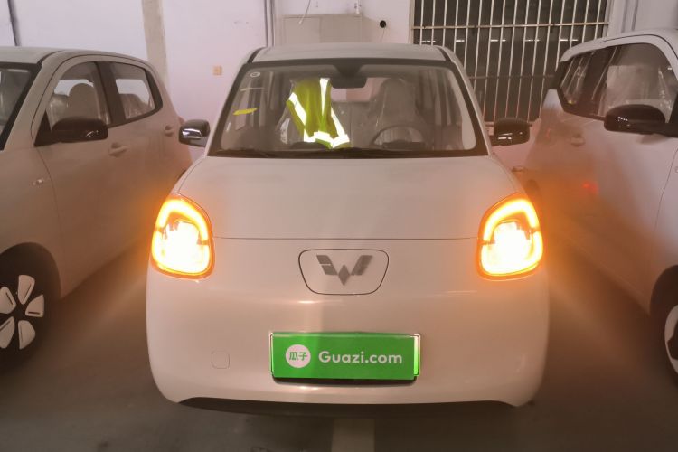 五菱汽车 宏光MINIEV 2025款 四门版 进阶款车身外观2