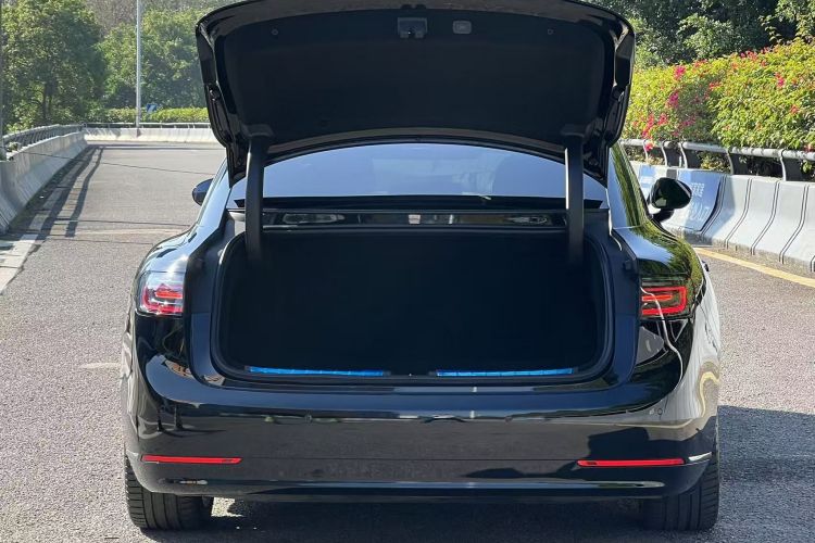 鸿蒙智行 享界S9 2024款 纯电 Ultra 四驱旗舰版机舱底盘23