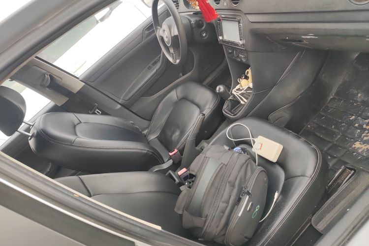 大众 捷达 2013款 1.6L 手动时尚型中控内饰41