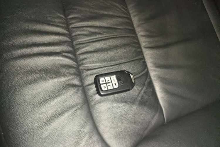 本田 奥德赛 2022款 2.0L e:HEV 锐·耀享版中控内饰11