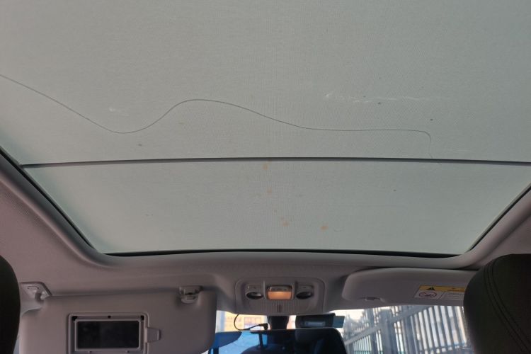 标致2008 2014款 1.6L 自动时尚版局部细节22