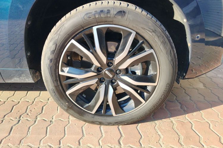 魏牌 VV7 2019款 升级款 2.0T 旗舰型 国V车身外观10