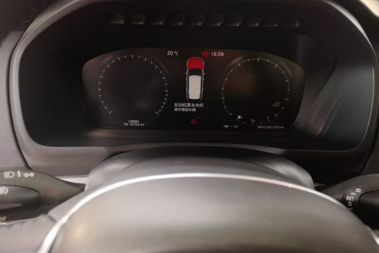 沃尔沃XC90 2019款 T5 智逸版 7座 国V中控内饰14