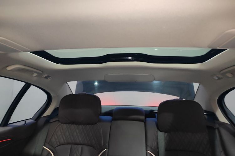 宝马5系新能源 2019款 改款 530Le 先锋版局部细节22