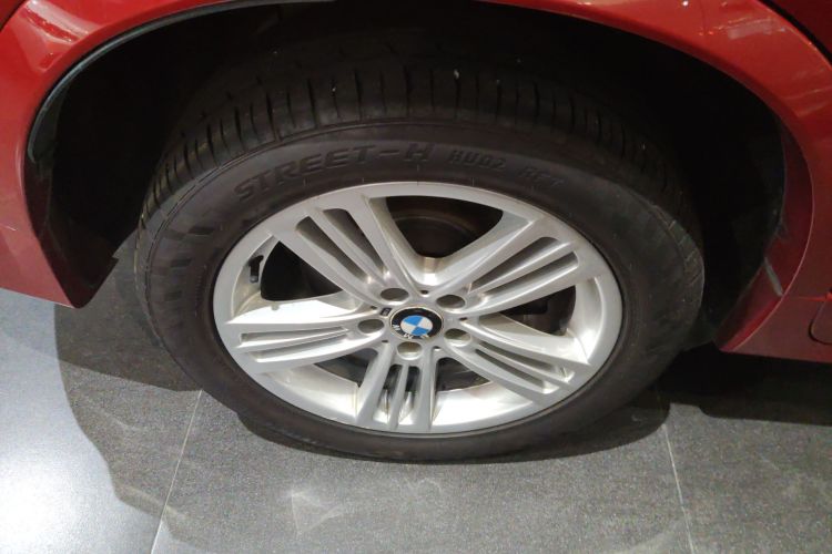 宝马X4 2016款 xDrive20i M运动型车身外观6008