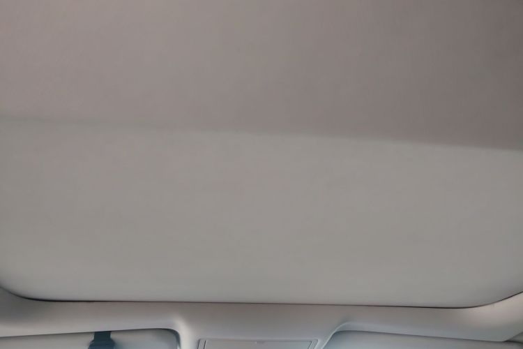 捷豹XEL 2018款 2.0T 200PS 尊享版中控内饰22