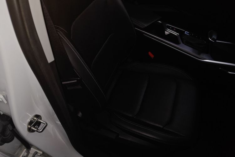 吉利汽车 帝豪 2022款 第4代 1.5L CVT尊贵型局部细节41