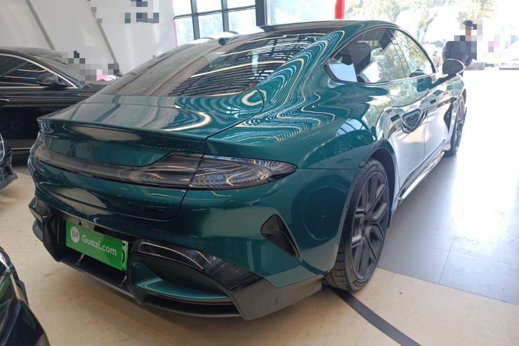 小米汽车 小米SU7 Ultra 2025款 Ultra车身外观6005