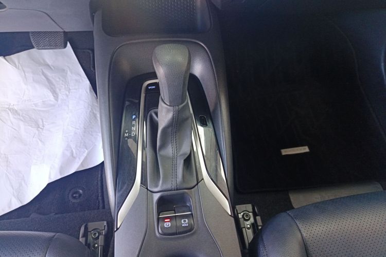 丰田 亚洲狮 2021款 2.0L 进取版中控内饰18