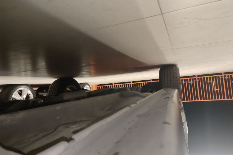 三菱 欧蓝德 2016款 2.0L 两驱风尚版 5座局部细节9001