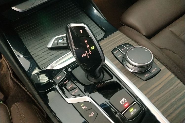 宝马X3 2020款  xDrive28i M运动套装局部细节18