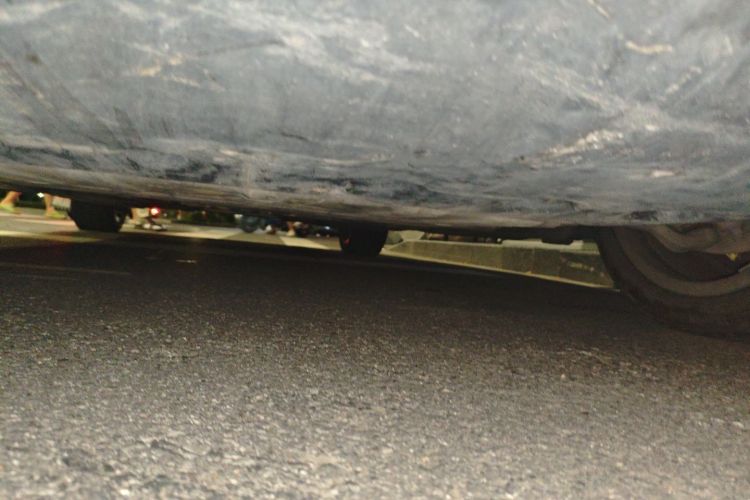 宝马3系 2020款 325Li 首发版局部细节9008