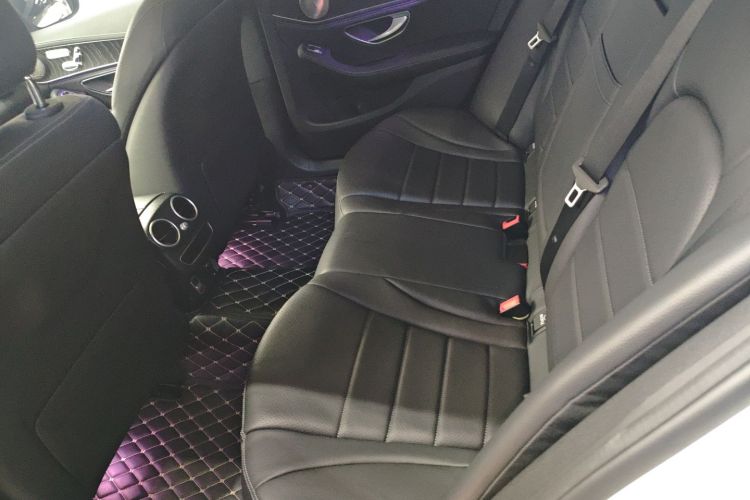 奔驰C级 2020款 改款 C 260 L 运动版中控内饰21