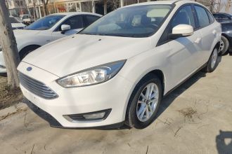 福特 福克斯 2017款 三厢 1.6L 自动风尚型智行版