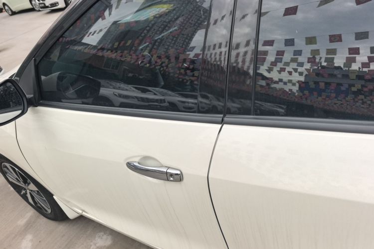 日产 蓝鸟 2020款 1.6L CVT炫酷版车身外观4