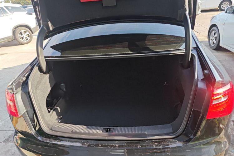 奥迪A6L 2014款 TFSI 标准型局部细节23