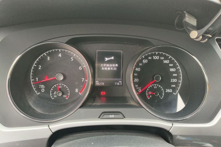 大众 2016款 途安L 280TSI 手动风尚版中控内饰14