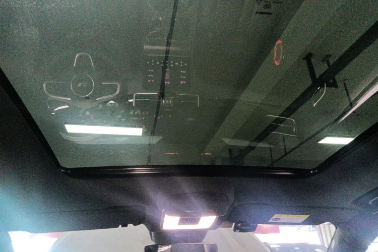 理想汽车 理想ONE 2021款 增程6座版中控内饰22