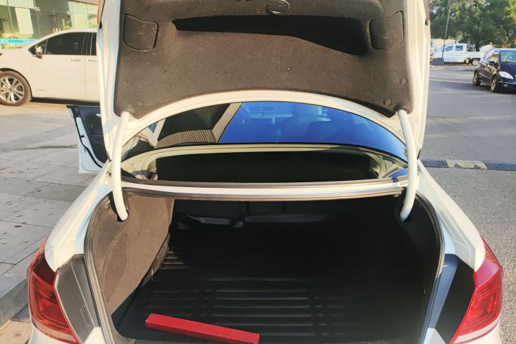 一汽-大众CC 2016款 2.0TSI 豪华型局部细节23