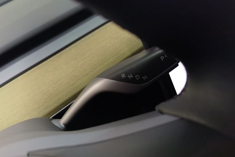 特斯拉 Model Y 2022款 改款 后轮驱动版中控内饰18