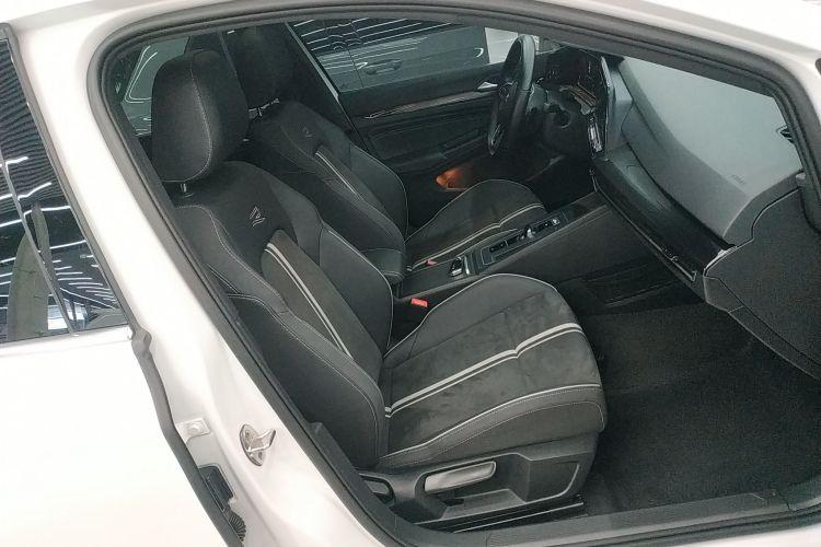 大众 高尔夫 2021款 280TSI DSG R-Line局部细节41