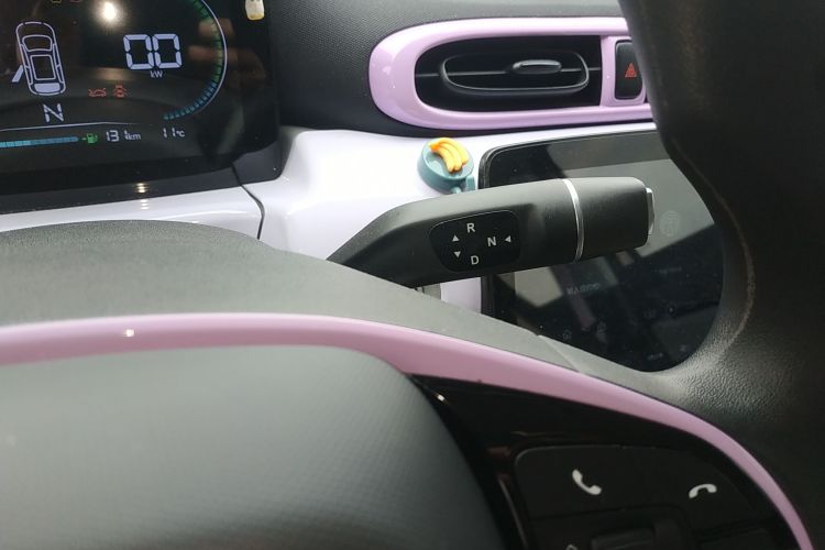 零跑汽车 零跑T03 2021款 400微糖版中控内饰18