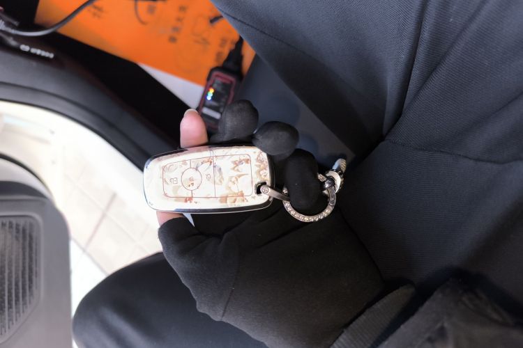 福特 福睿斯 2021款 1.5L 自动钻石版中控内饰7001