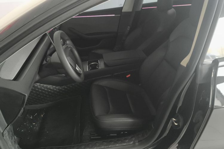特斯拉 Model 3 2023款 后轮驱动版局部细节19