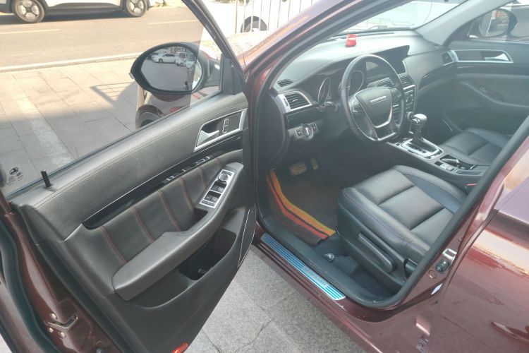 猎豹汽车 猎豹CS10 2017款 2.0T 自动都市型中控内饰7003