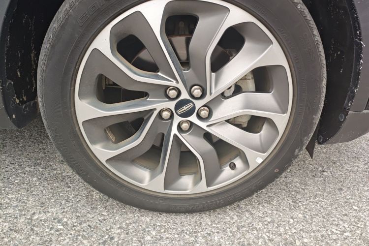 林肯 航海家 2021款 2.0T 四驱尊享版车身外观10